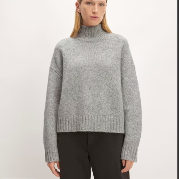 Everlane The Cloud Oversized Sweater - Picture 2 of 6